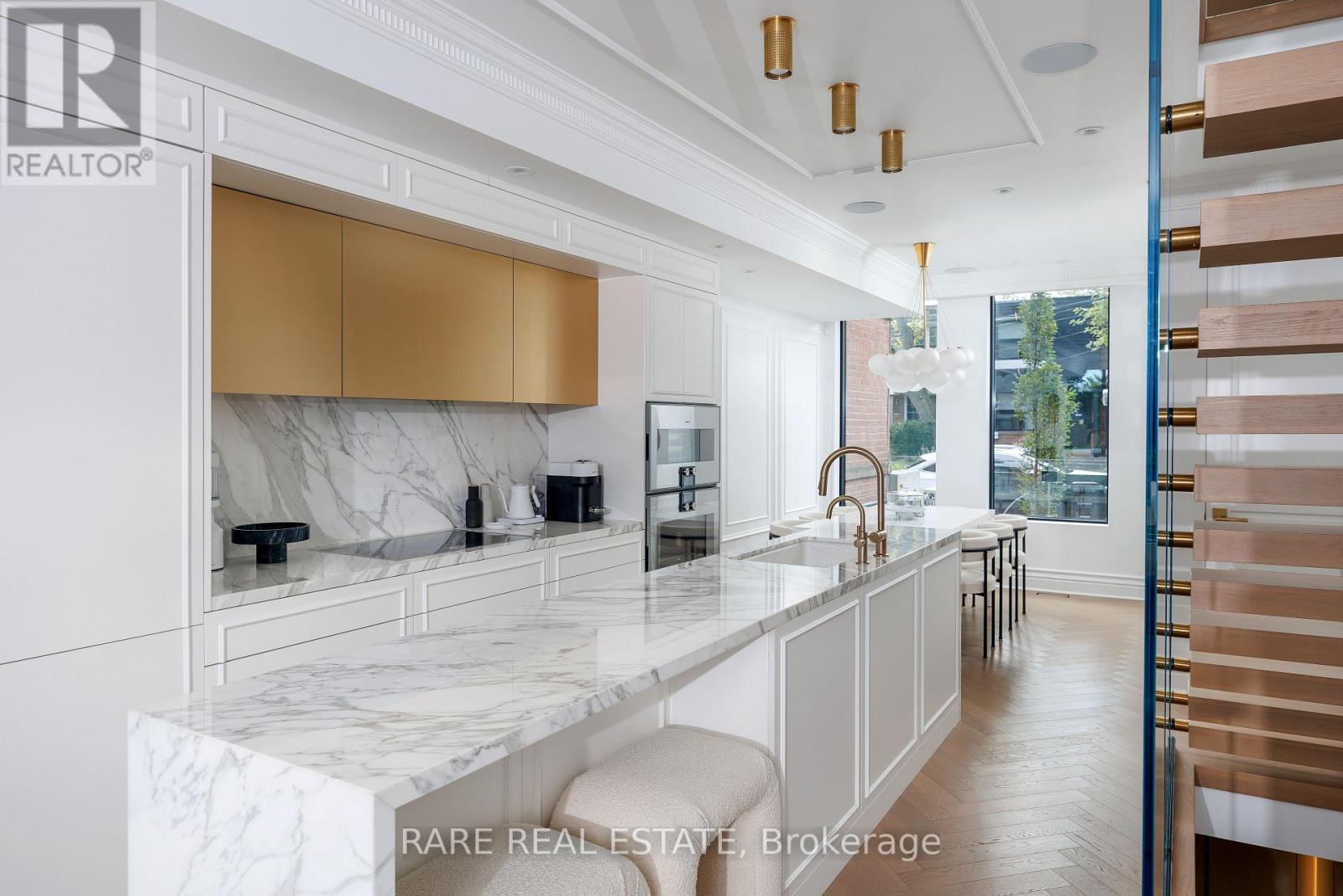 74 Summerhill Gardens, Toronto, Ontario  M4T 1B4 - Photo 7 - C13833736