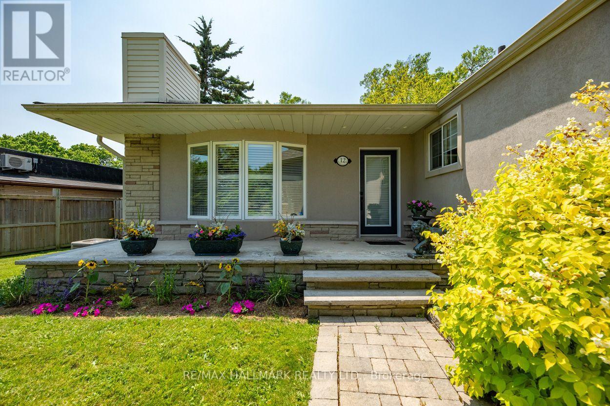 12 Guildcrest Drive, Toronto, Ontario  M1E 1E3 - Photo 2 - E13833758
