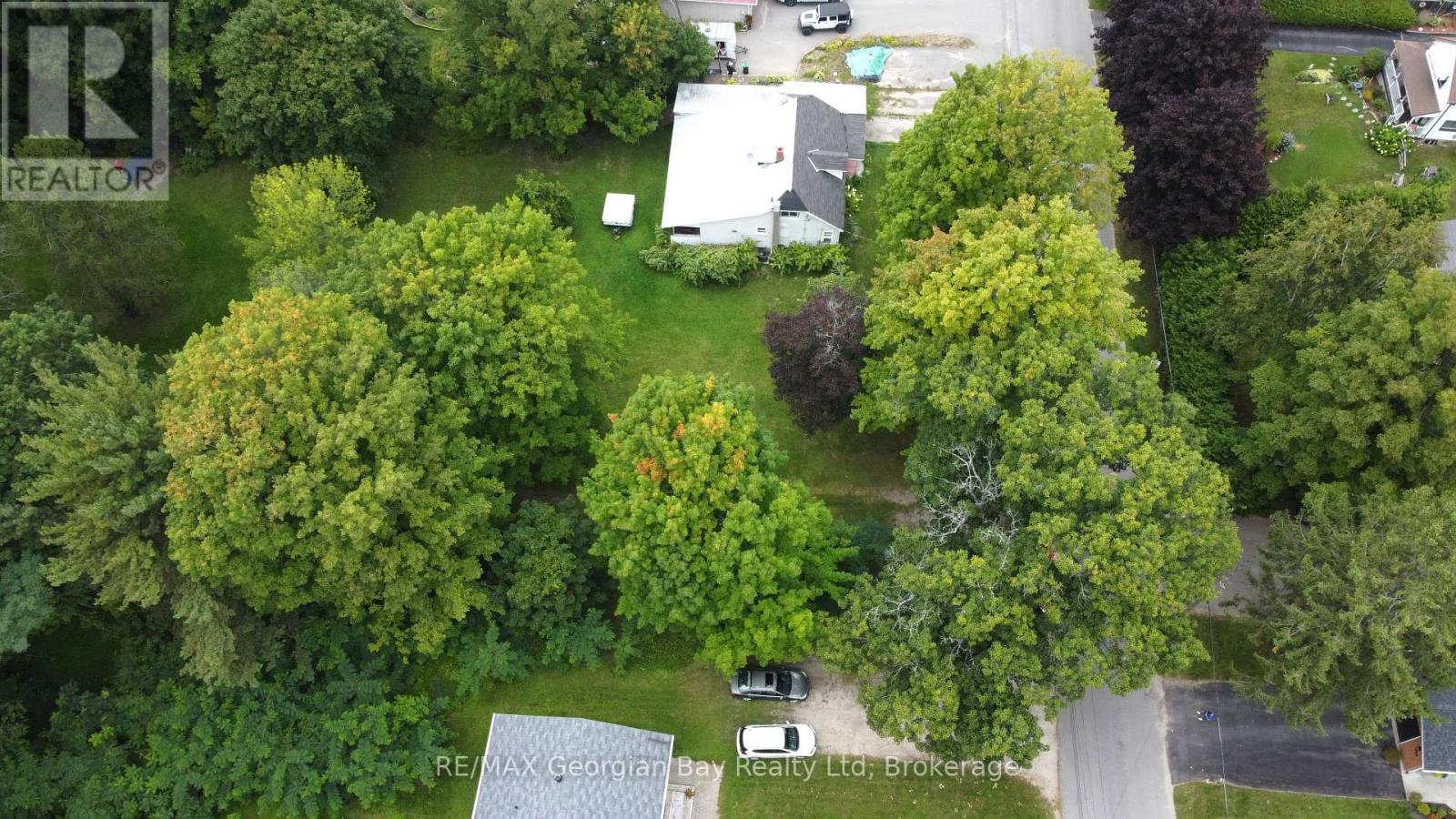 284 Church Street, Penetanguishene, Ontario  L9M 1G5 - Photo 4 - S13833732