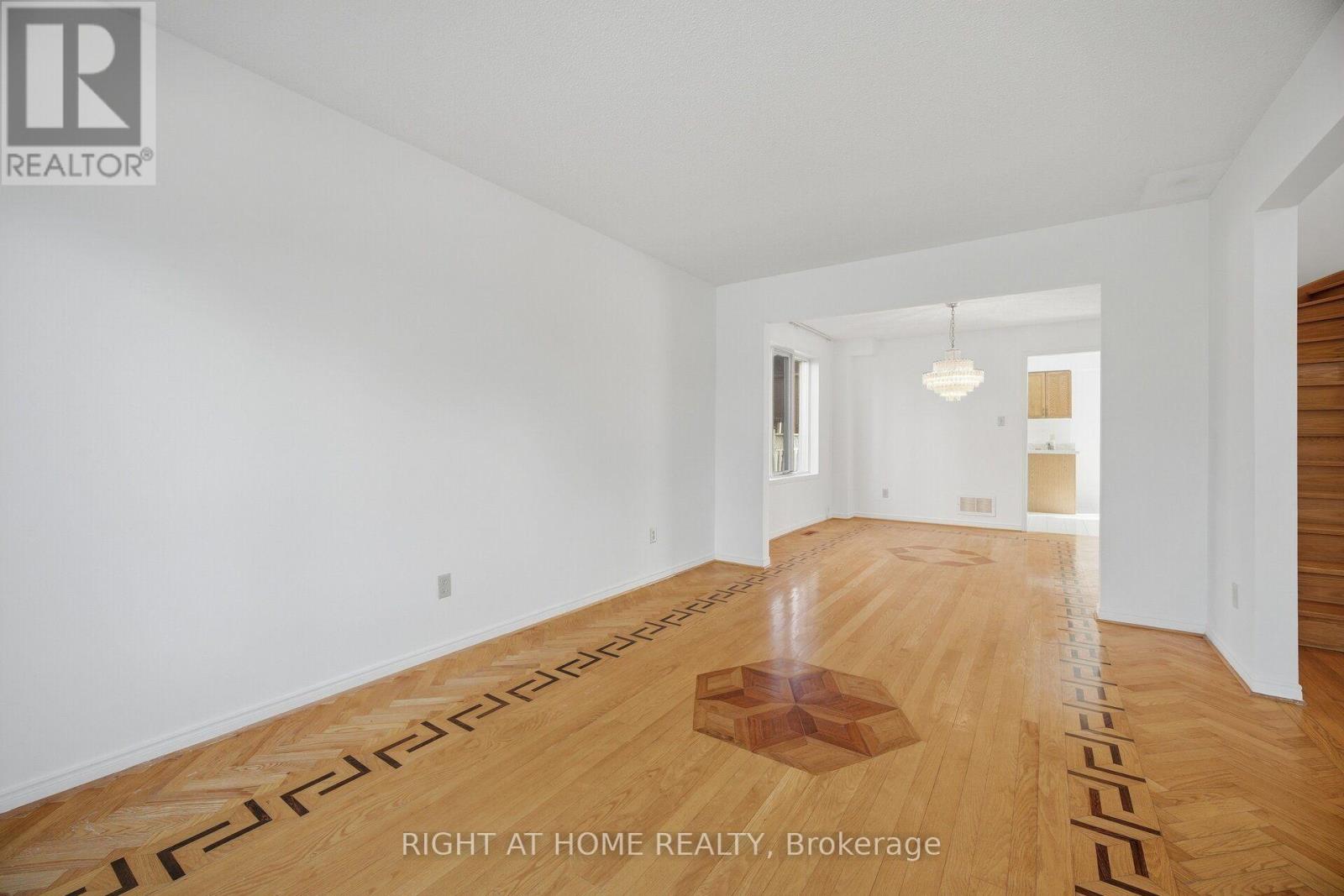 11 Lynda Mcneil Place, Markham, Ontario  L3S 3E4 - Photo 10 - N13833692