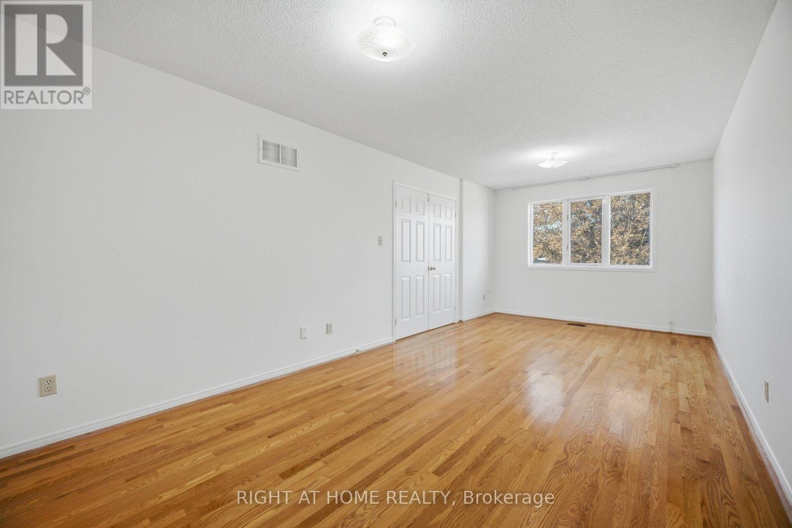11 Lynda Mcneil Place, Markham, Ontario  L3S 3E4 - Photo 22 - N13833692