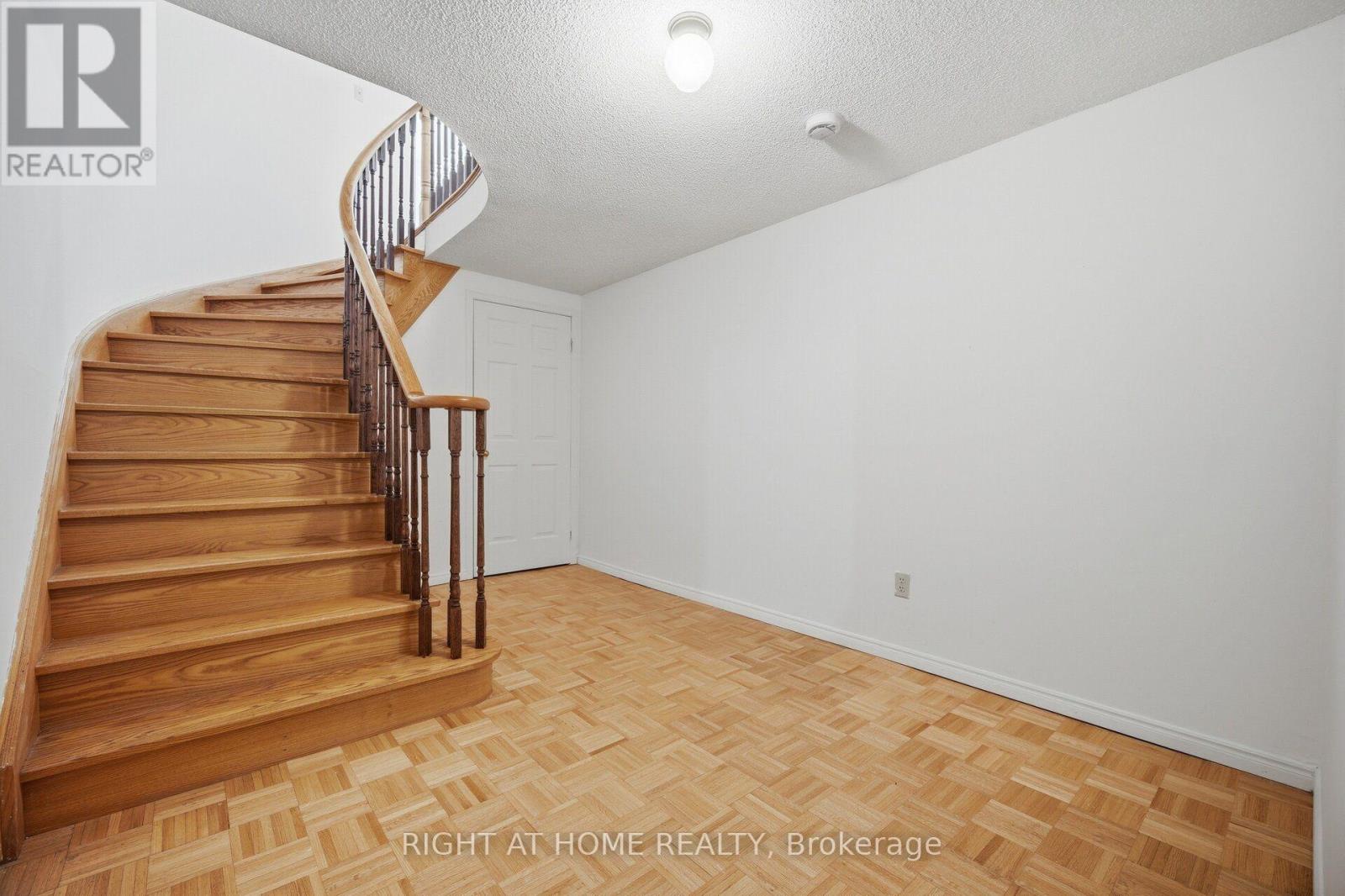 11 Lynda Mcneil Place, Markham, Ontario  L3S 3E4 - Photo 40 - N13833692