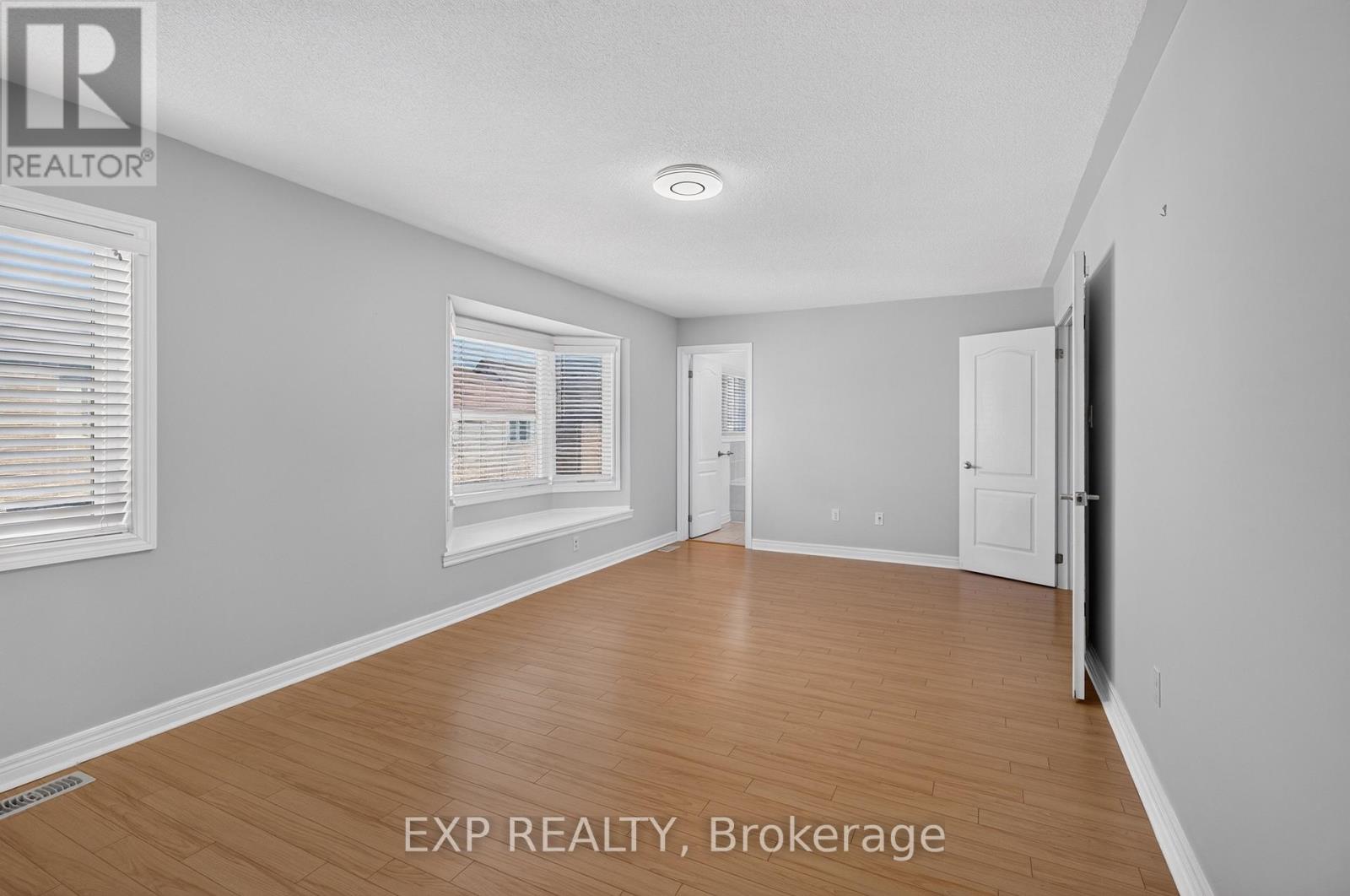 209 Woodspring Avenue, Newmarket, Ontario  L3X 3J4 - Photo 26 - N13833722