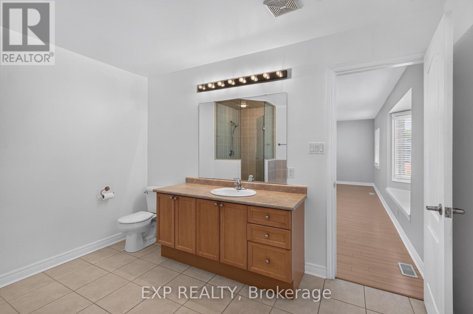 209 Woodspring Avenue, Newmarket, Ontario  L3X 3J4 - Photo 30 - N13833722