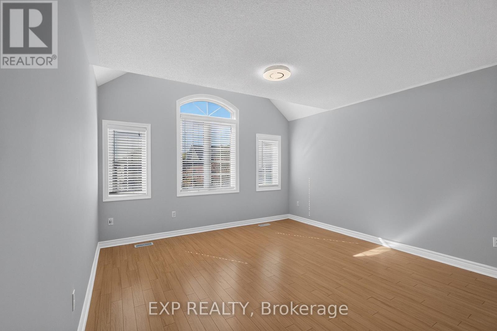 209 Woodspring Avenue, Newmarket, Ontario  L3X 3J4 - Photo 36 - N13833722