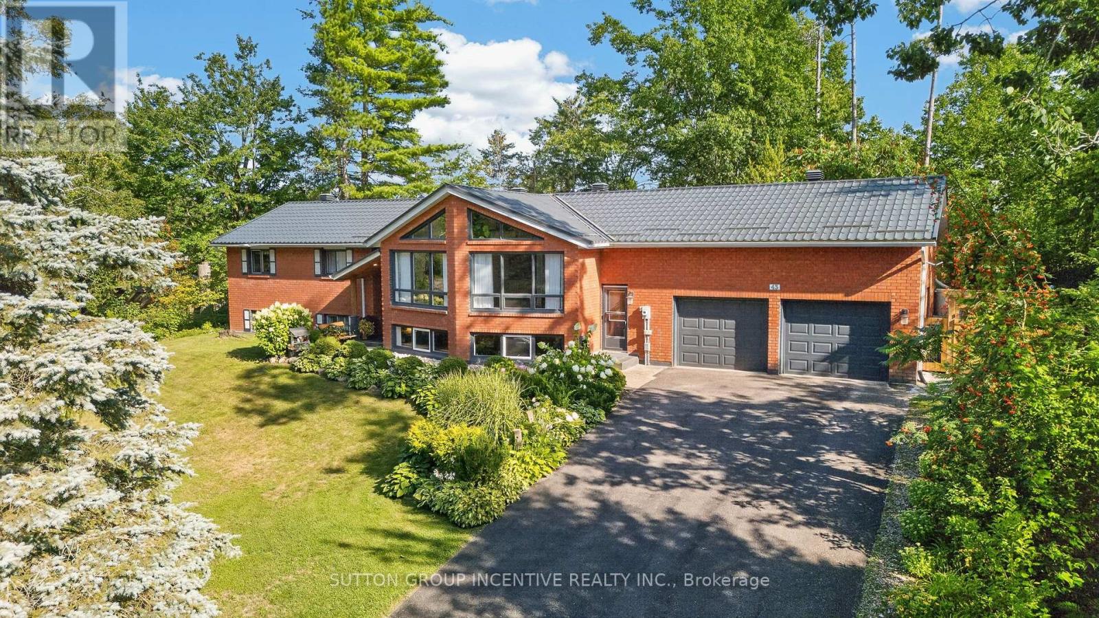 43 Wattie Road, Springwater, Ontario  L9X 0P6 - Photo 1 - S13833724