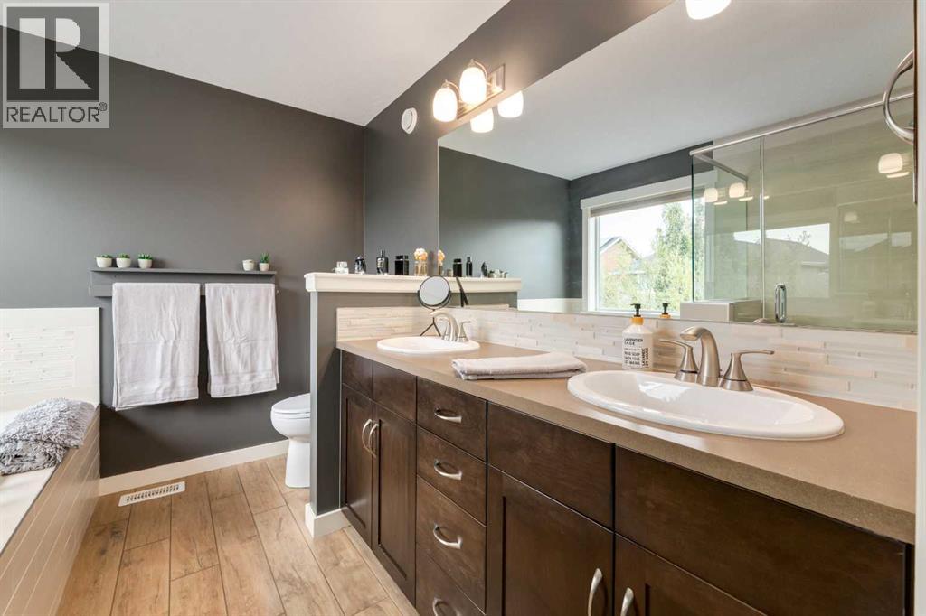 31 Sunrise Terrace, Cochrane, Alberta  T4C 0V3 - Photo 29 - A2348485