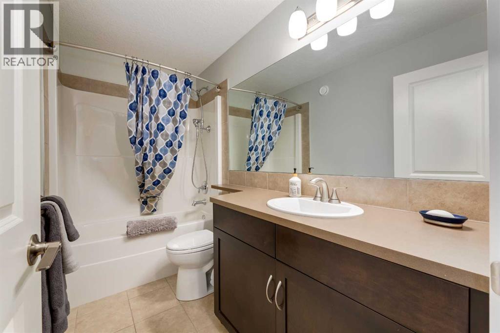31 Sunrise Terrace, Cochrane, Alberta  T4C 0V3 - Photo 35 - A2348485