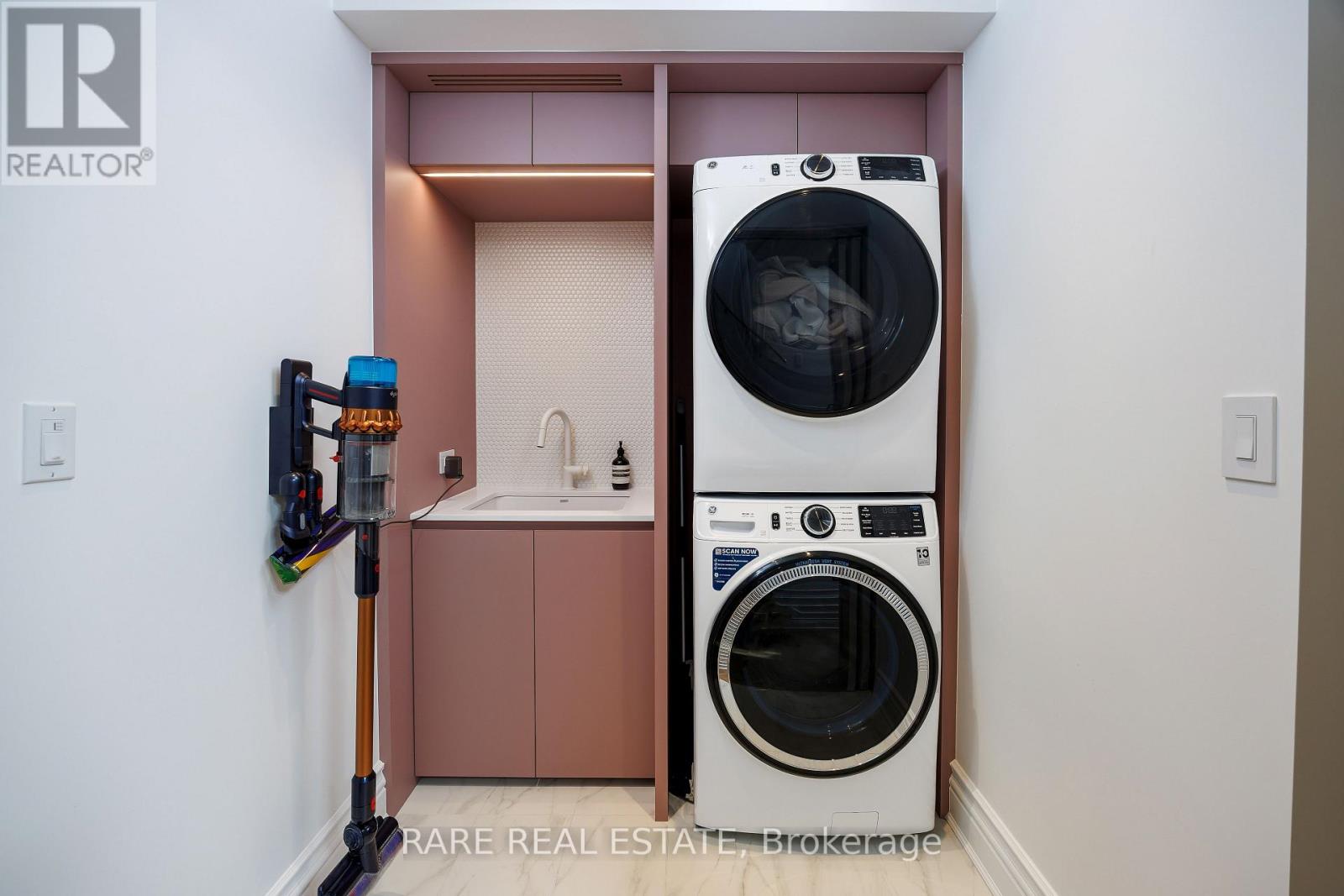 74 Summerhill Gardens, Toronto, Ontario  M4T 1B4 - Photo 38 - C13833736
