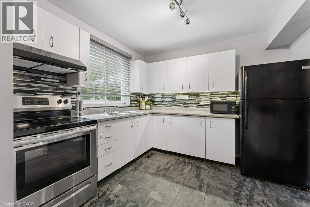 255 Northlake Drive Unit# 4, Waterloo, Ontario  N2V 1Z2 - Photo 9 - 40863677