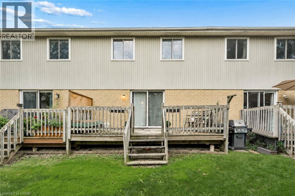 255 Northlake Drive Unit# 4, Waterloo, Ontario  N2V 1Z2 - Photo 32 - 40863677