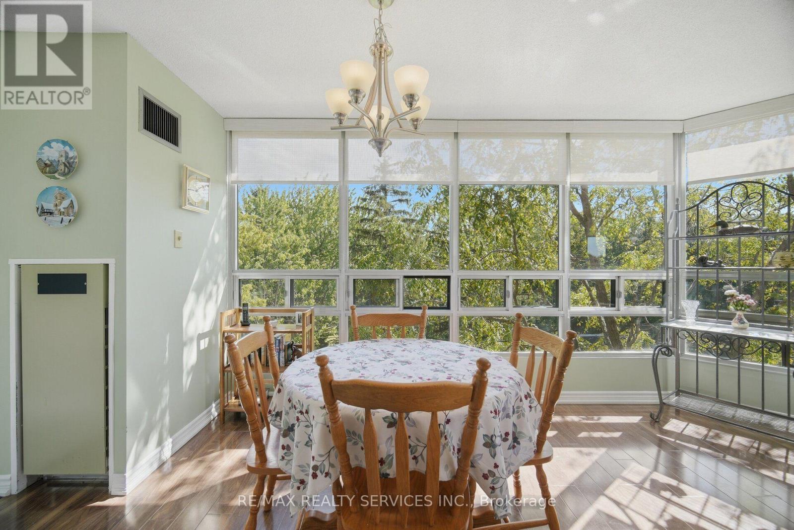 404 - 330 Mill Street S, Brampton, Ontario L6Y 3V3 - Photo 12 - W13833702
