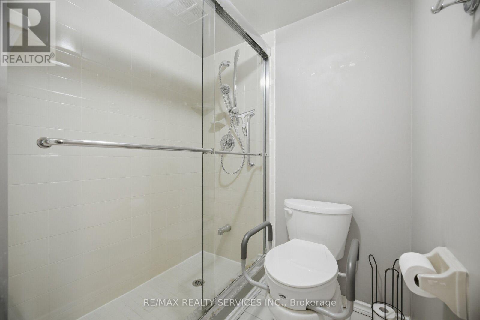 404 - 330 Mill Street S, Brampton, Ontario L6Y 3V3 - Photo 24 - W13833702