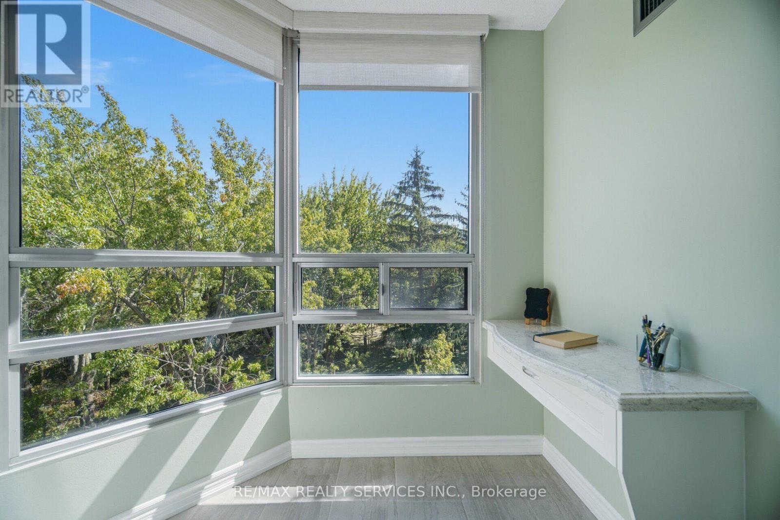 404 - 330 Mill Street S, Brampton, Ontario L6Y 3V3 - Photo 9 - W13833702