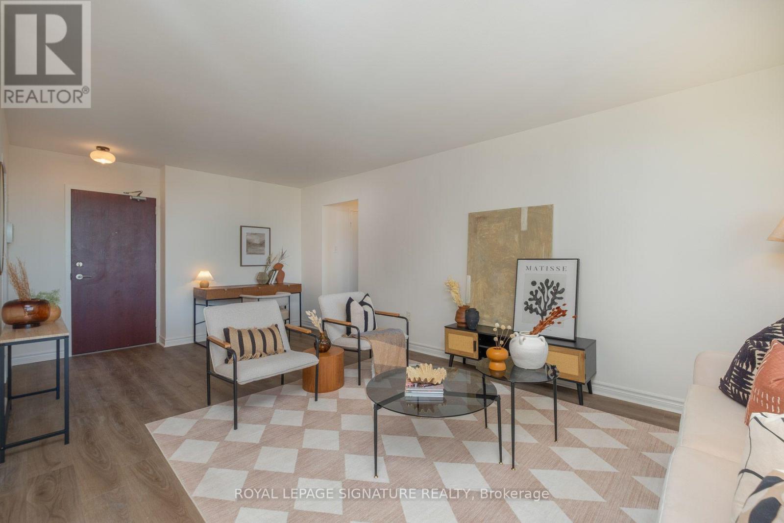 1607 - 360 Ridelle Avenue, Toronto, Ontario  M6B 1K1 - Photo 13 - W13833744