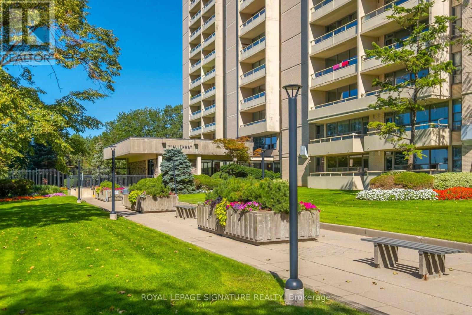 1607 - 360 Ridelle Avenue, Toronto, Ontario  M6B 1K1 - Photo 25 - W13833744