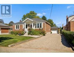 56 SUFFOLK AVENUE, Kitchener, Ontario