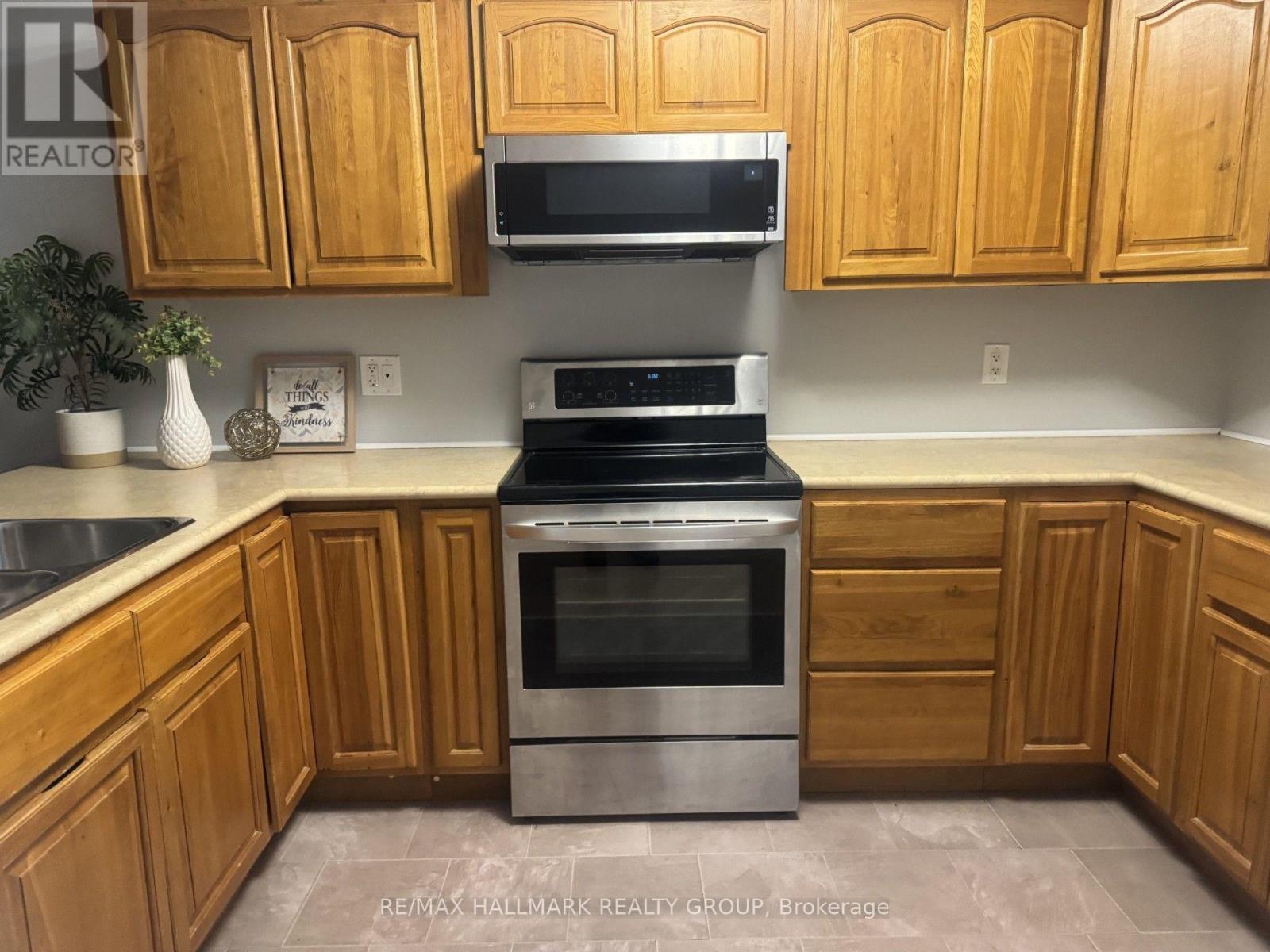 21 - 21 Perthmore Street, Perth, Ontario  K7H 3P1 - Photo 7 - X13749204
