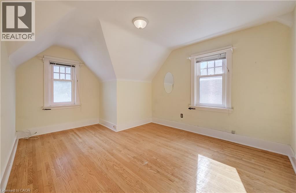 7 Locust Street, Kitchener, Ontario  N2H 1W6 - Photo 18 - 40855489