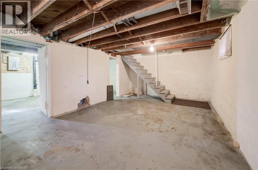 7 Locust Street, Kitchener, Ontario  N2H 1W6 - Photo 24 - 40855489
