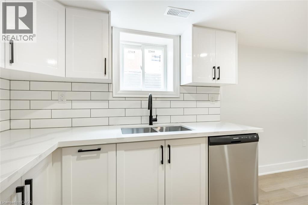 172 Fennell Avenue E Unit# Lower, Hamilton, Ontario  L9A 1S3 - Photo 11 - 40850145