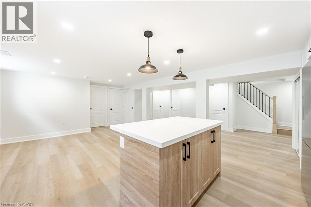 172 Fennell Avenue E Unit# Lower, Hamilton, Ontario  L9A 1S3 - Photo 10 - 40850145