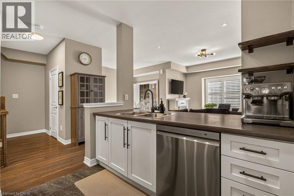 257 Parkside Drive Unit# 35, Waterdown, Ontario  L8B 0W5 - Photo 9 - 40866901