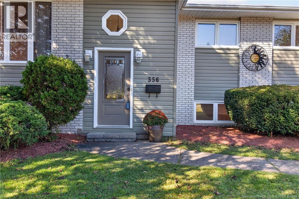 356 Beaumont, Dieppe, New Brunswick  E1A 1A8 - Photo 7 - NB148477