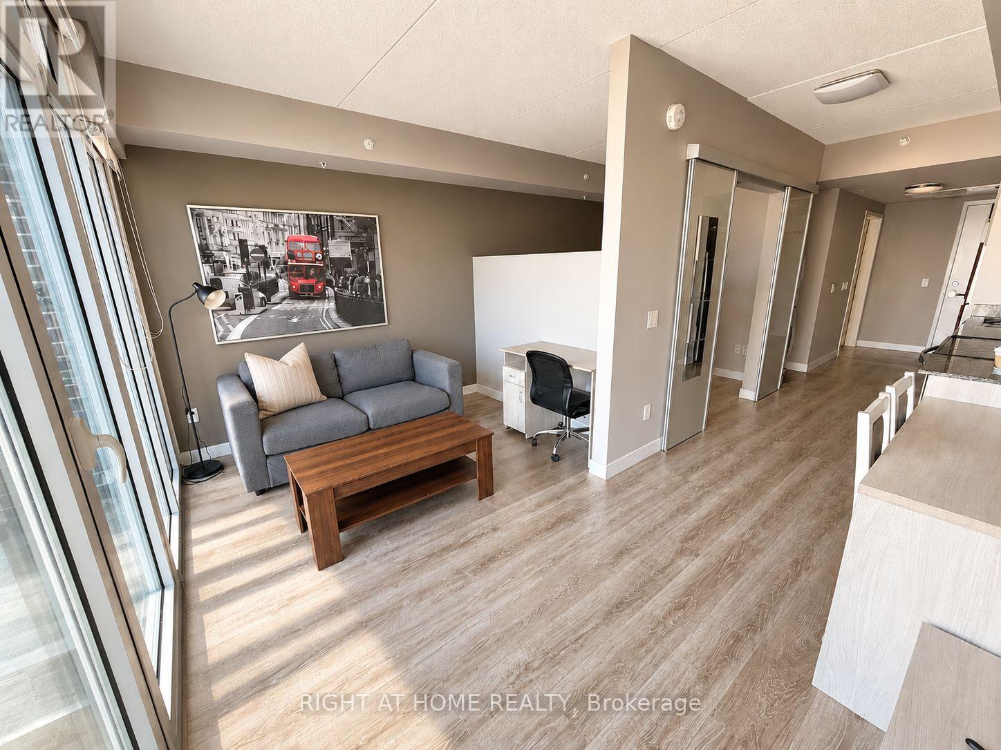 713 - 250 Albert Street, Waterloo, Ontario  N2L 0H5 - Photo 4 - X13636136