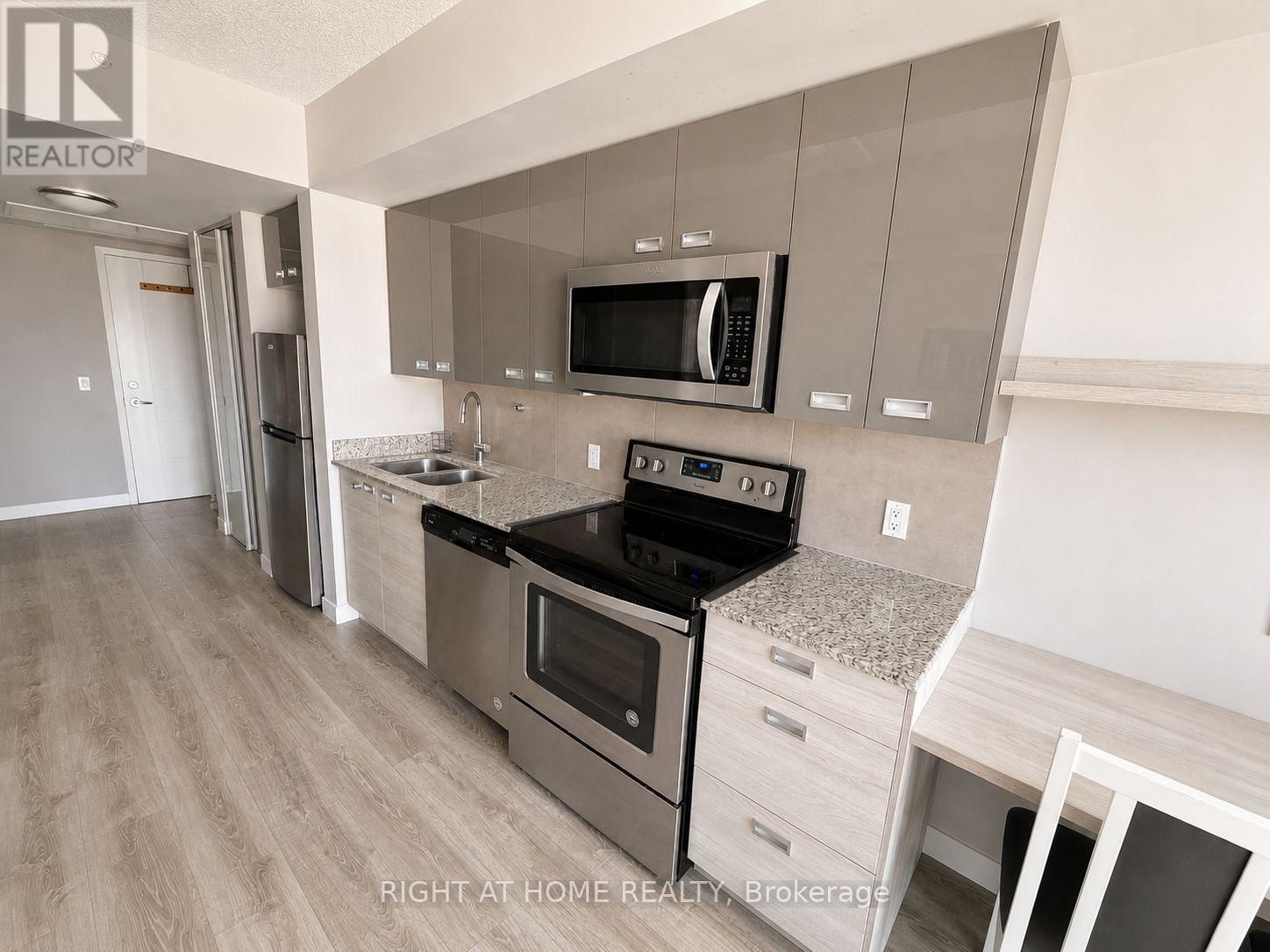 713 - 250 Albert Street, Waterloo, Ontario  N2L 0H5 - Photo 6 - X13636136