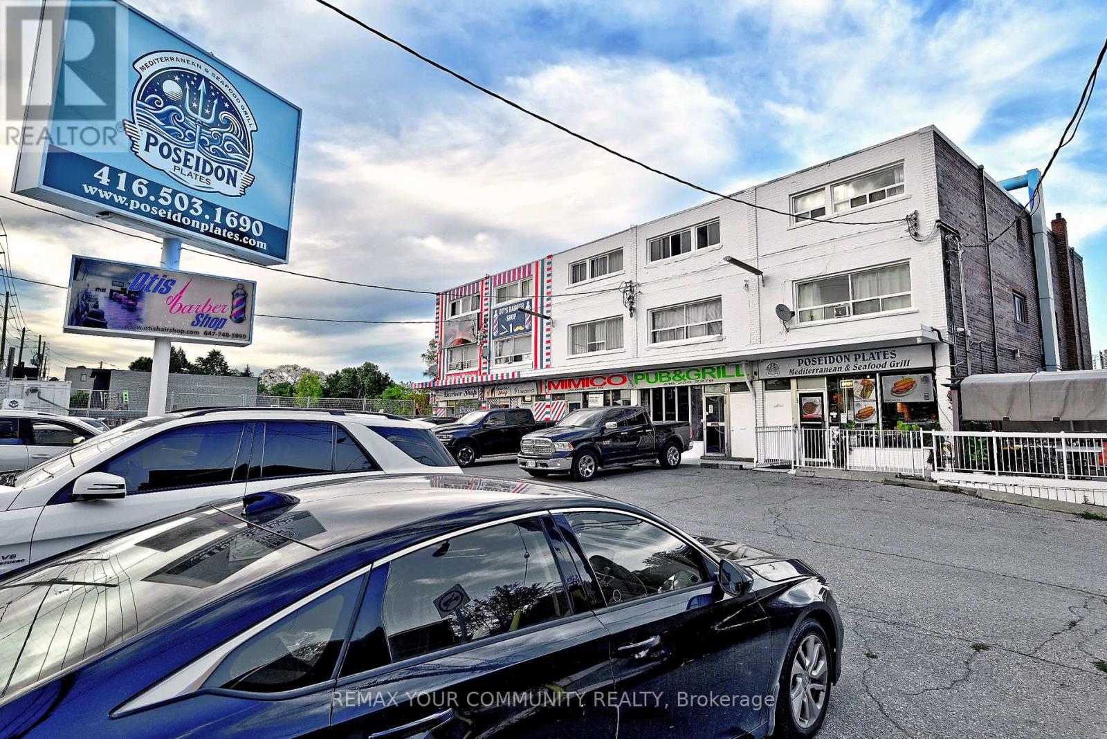 B & C - 349 Royal York Road, Toronto, Ontario  M8Y 2R1 - Photo 2 - W13787620