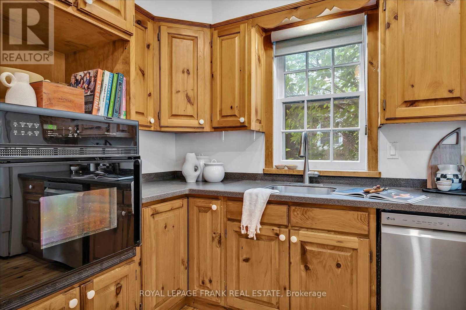 470 Albertus Avenue, Peterborough, Ontario  K9J 6A2 - Photo 25 - X13833886