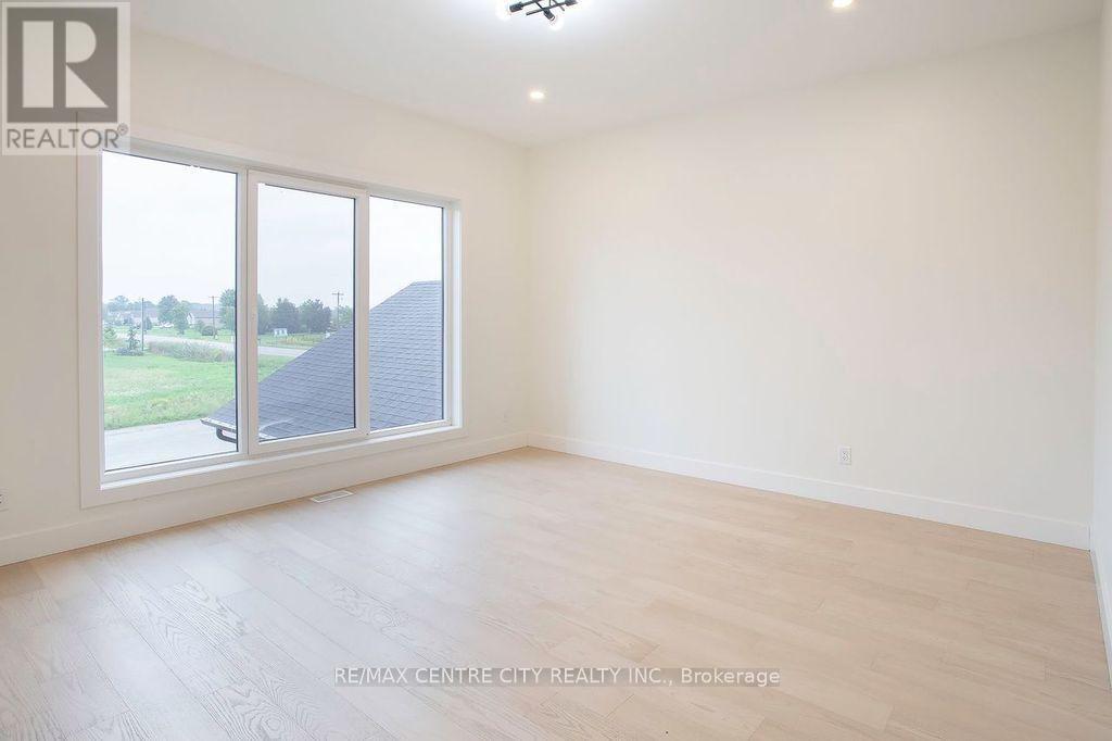 1 James Street, Strathroy-Caradoc, Ontario  N0L 1T0 - Photo 28 - X13833862