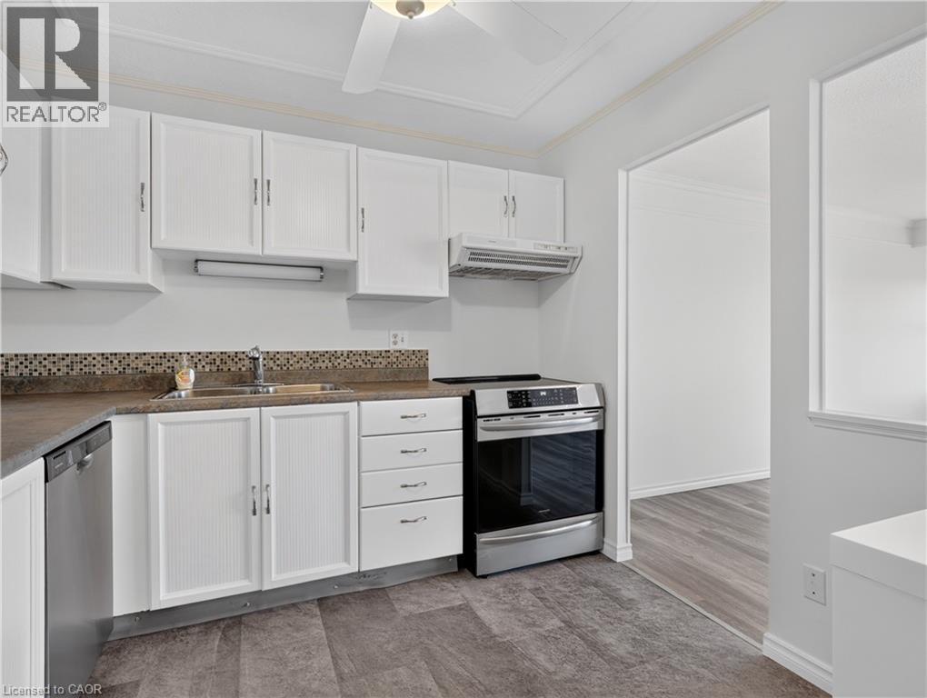 7 Gale Crescent Unit# 1107, St. Catharines, Ontario  L2R 7M8 - Photo 11 - 40866419