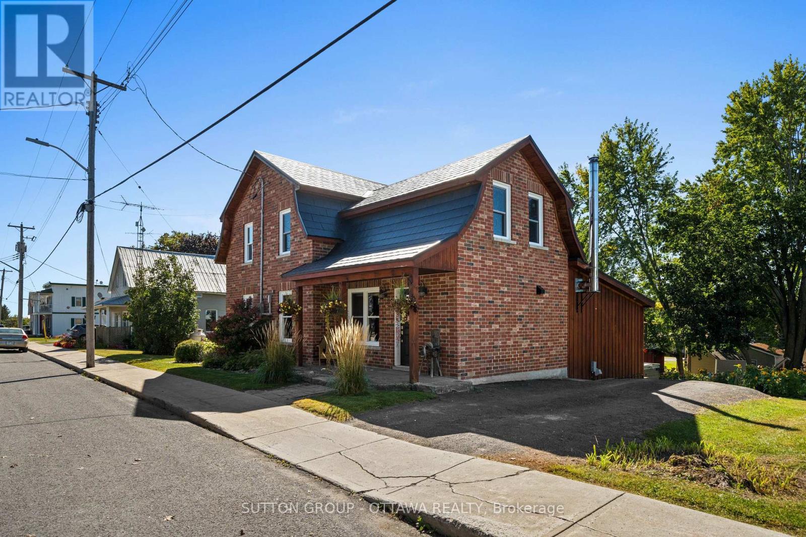 40 Sabourin Street, North Stormont, Ontario K0C 1W0 - Photo 2 - X13833842