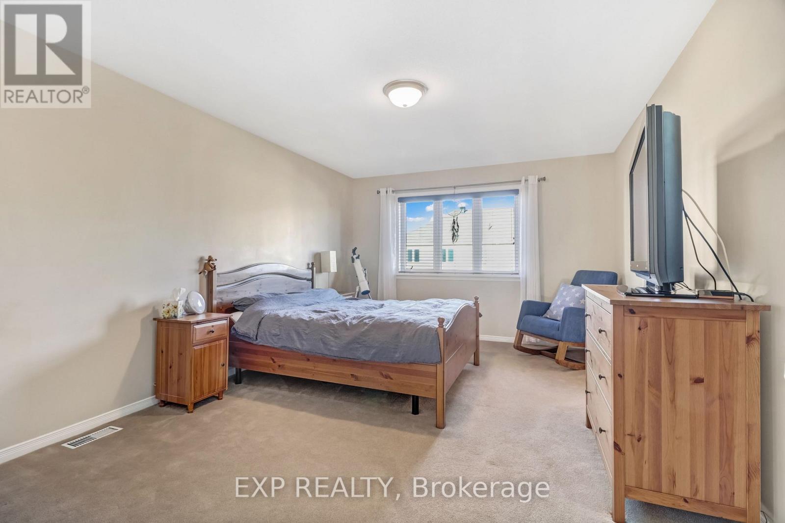371 Royal Fern Way, Ottawa, Ontario  K1V 2K6 - Photo 13 - X13833906