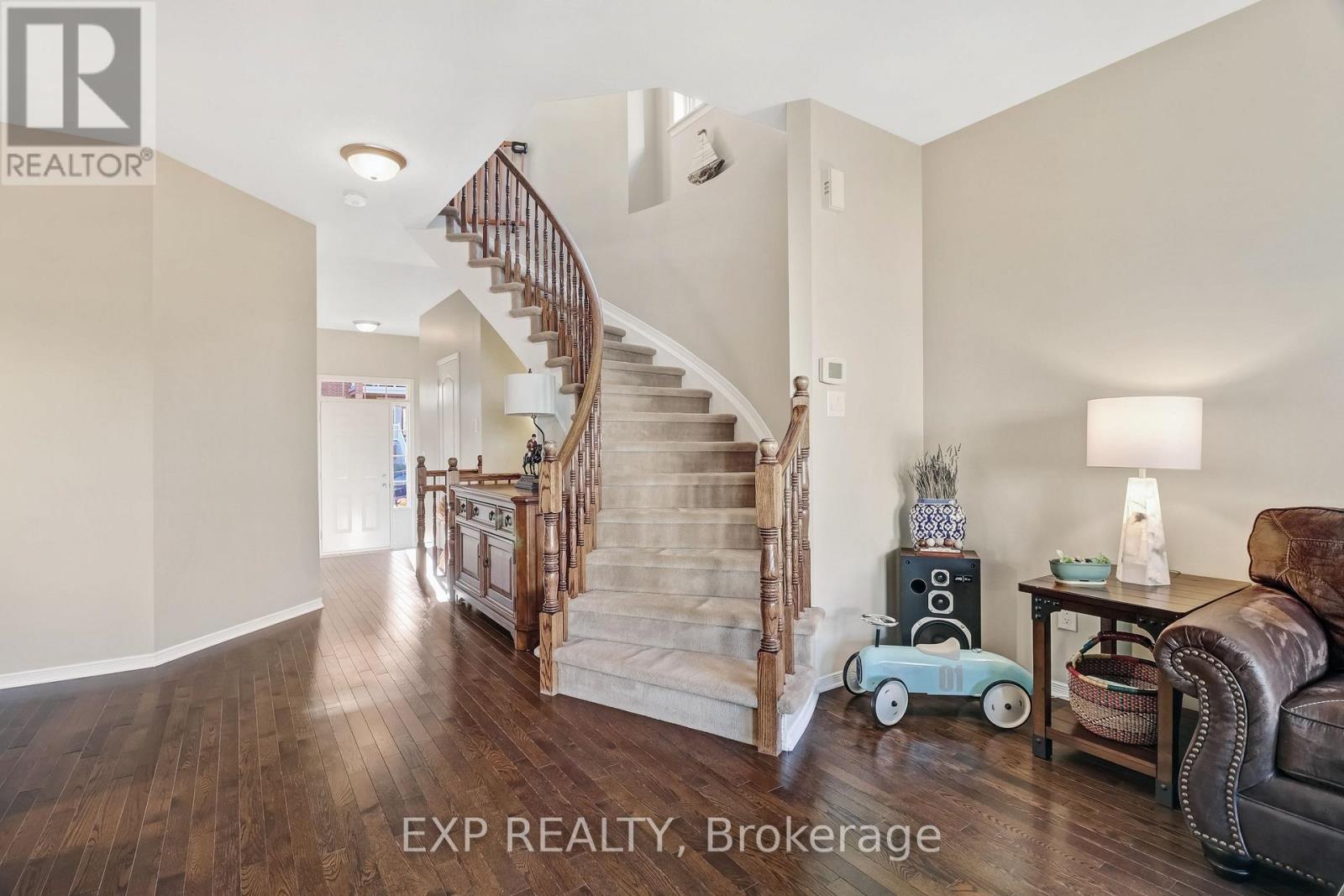 371 Royal Fern Way, Ottawa, Ontario  K1V 2K6 - Photo 4 - X13833906