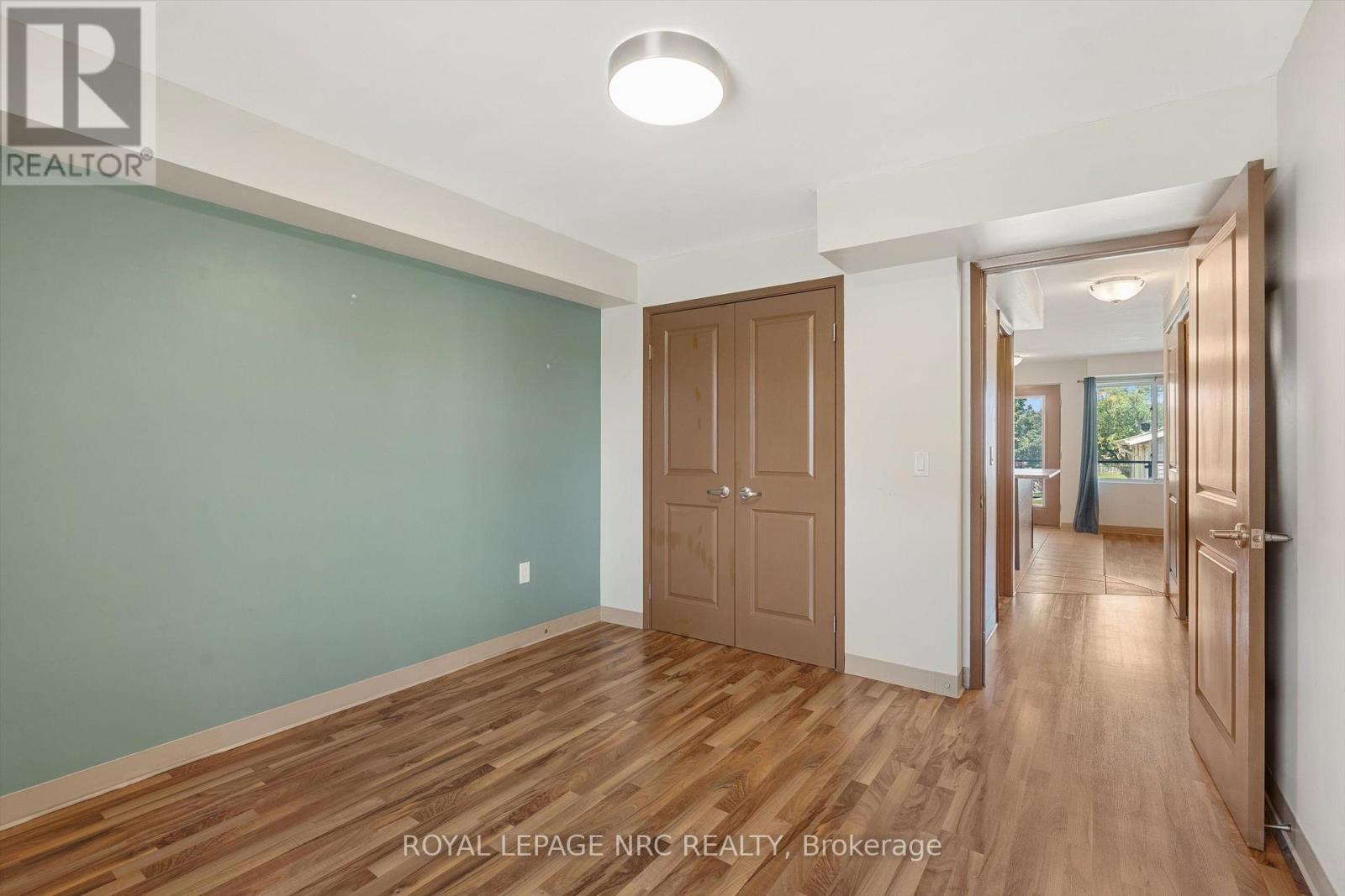 220 - 411 Lake Street, St. Catharines, Ontario  L2N 4H5 - Photo 13 - X13833854