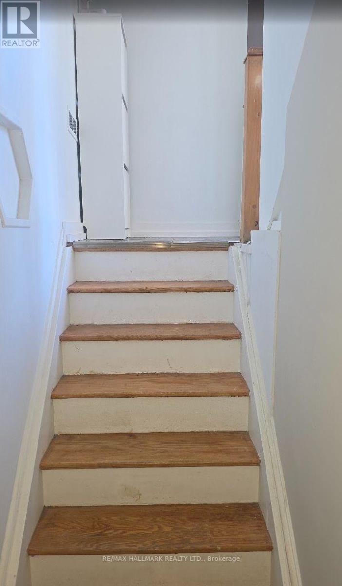 Room 2 - 888 Krosno Boulevard, Pickering, Ontario  L1W 1H4 - Photo 5 - E13705614