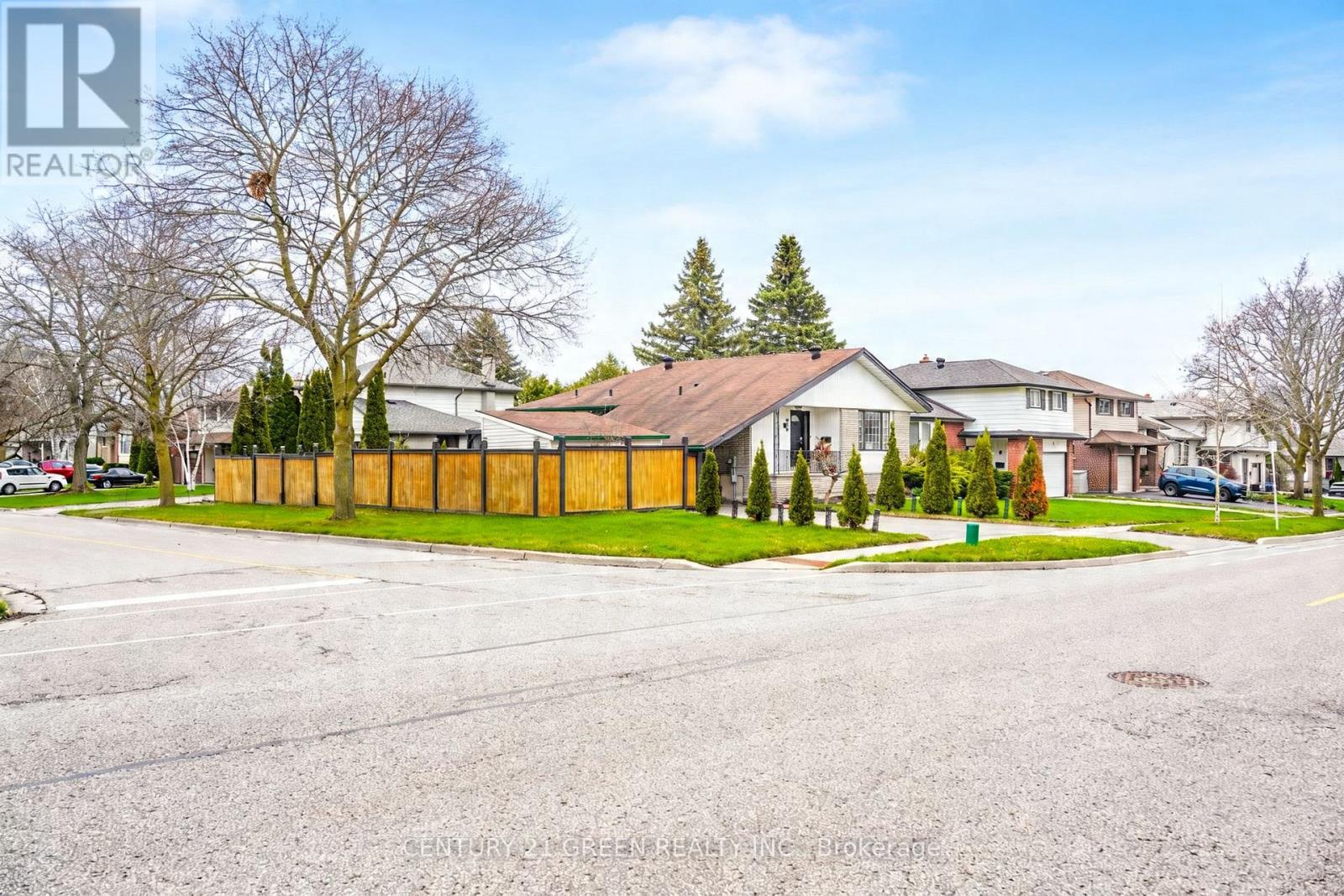 Main - 919 Central Park Boulevard N, Oshawa, Ontario  L1G 6V8 - Photo 6 - E13833038