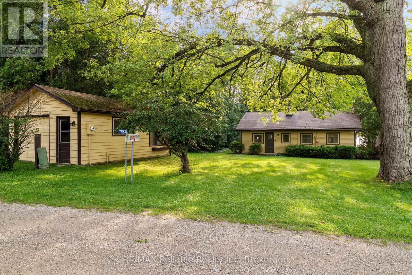 77183 Bayfield Highlands Drive, Central Huron, Ontario  N0M 1G0 - Photo 2 - X13833822