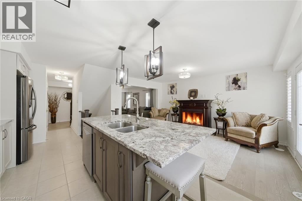 1222 Rose Way Unit# 11, Milton, Ontario  L9E 1P1 - Photo 7 - 40864048