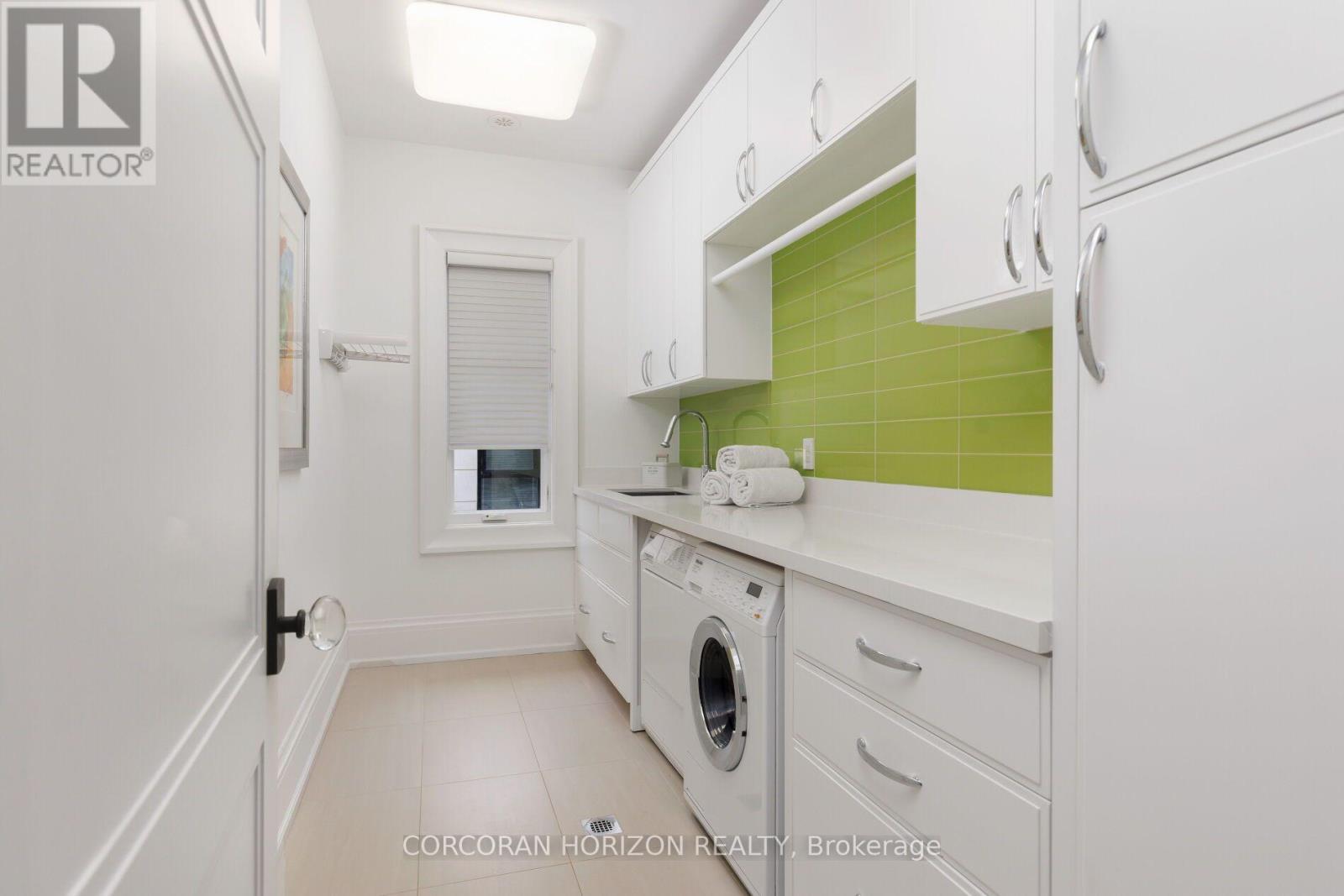 33 Green Valley Road, Toronto, Ontario  M2P 1A4 - Photo 31 - C13833798