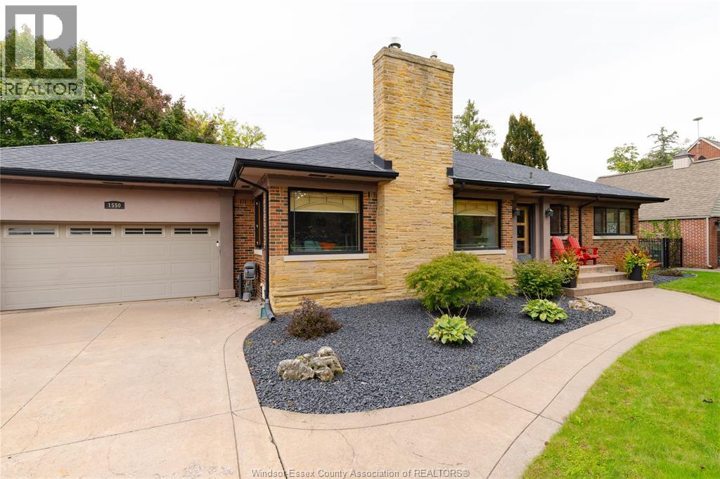 1550 Ypres, Windsor, Ontario  N8W 1R9 - Photo 4 - 26023659