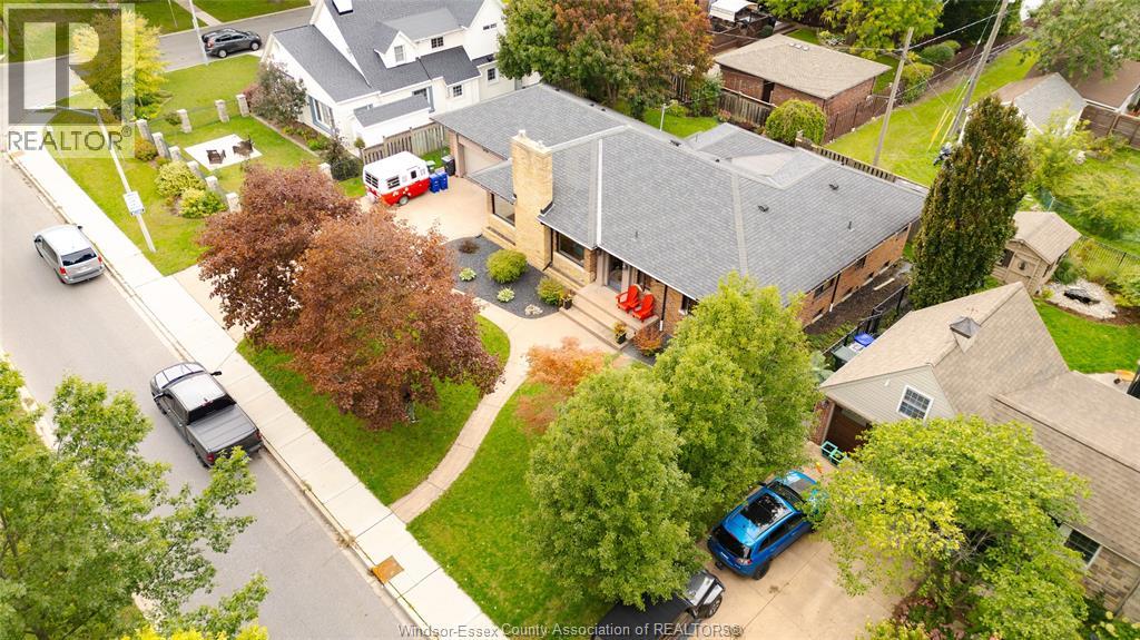 1550 Ypres, Windsor, Ontario  N8W 1R9 - Photo 37 - 26023659