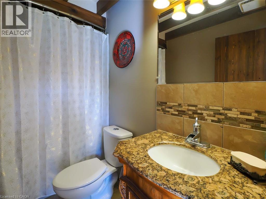 1635 Lakeshore Road, Clear Creek, Ontario  N0E 1M0 - Photo 14 - 40855927