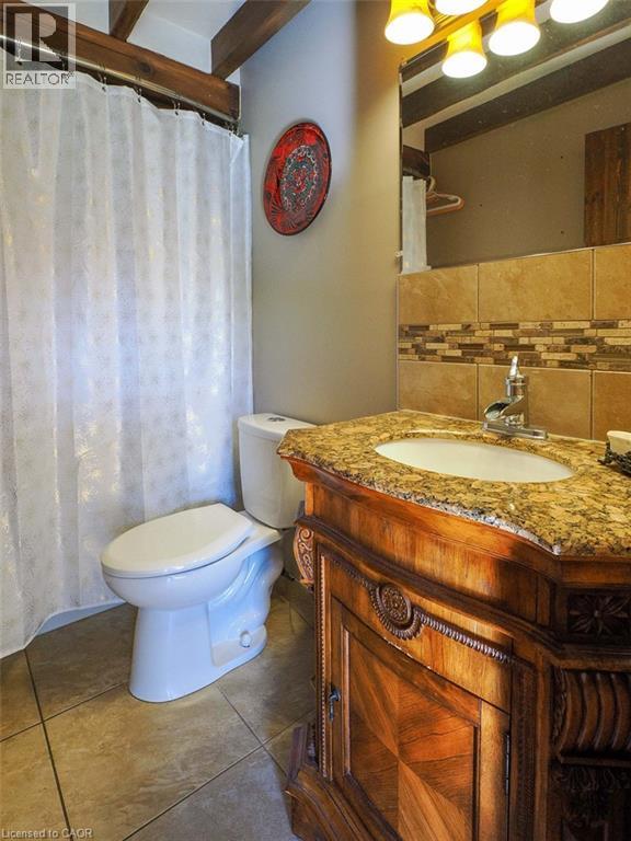 1635 Lakeshore Road, Clear Creek, Ontario  N0E 1M0 - Photo 15 - 40855927