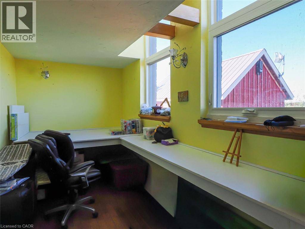 1635 Lakeshore Road, Clear Creek, Ontario  N0E 1M0 - Photo 19 - 40855927