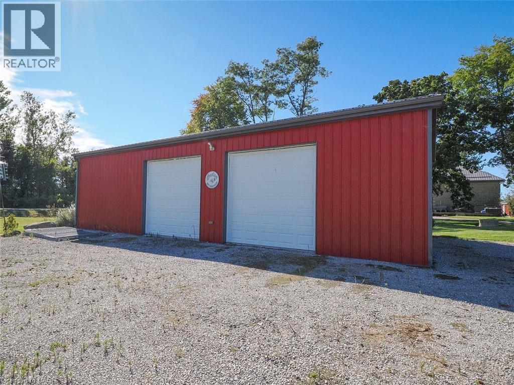 1635 Lakeshore Road, Clear Creek, Ontario  N0E 1M0 - Photo 4 - 40855927