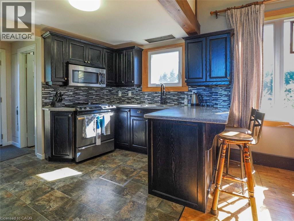 1635 Lakeshore Road, Clear Creek, Ontario  N0E 1M0 - Photo 6 - 40855927